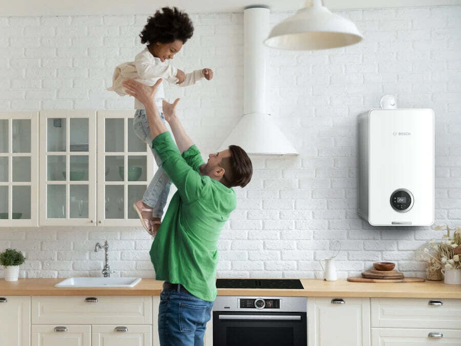 Caldaia A Condensazione Bosch 2300 24KW Metano/Gpl + Kit Coassiale in Omaggio